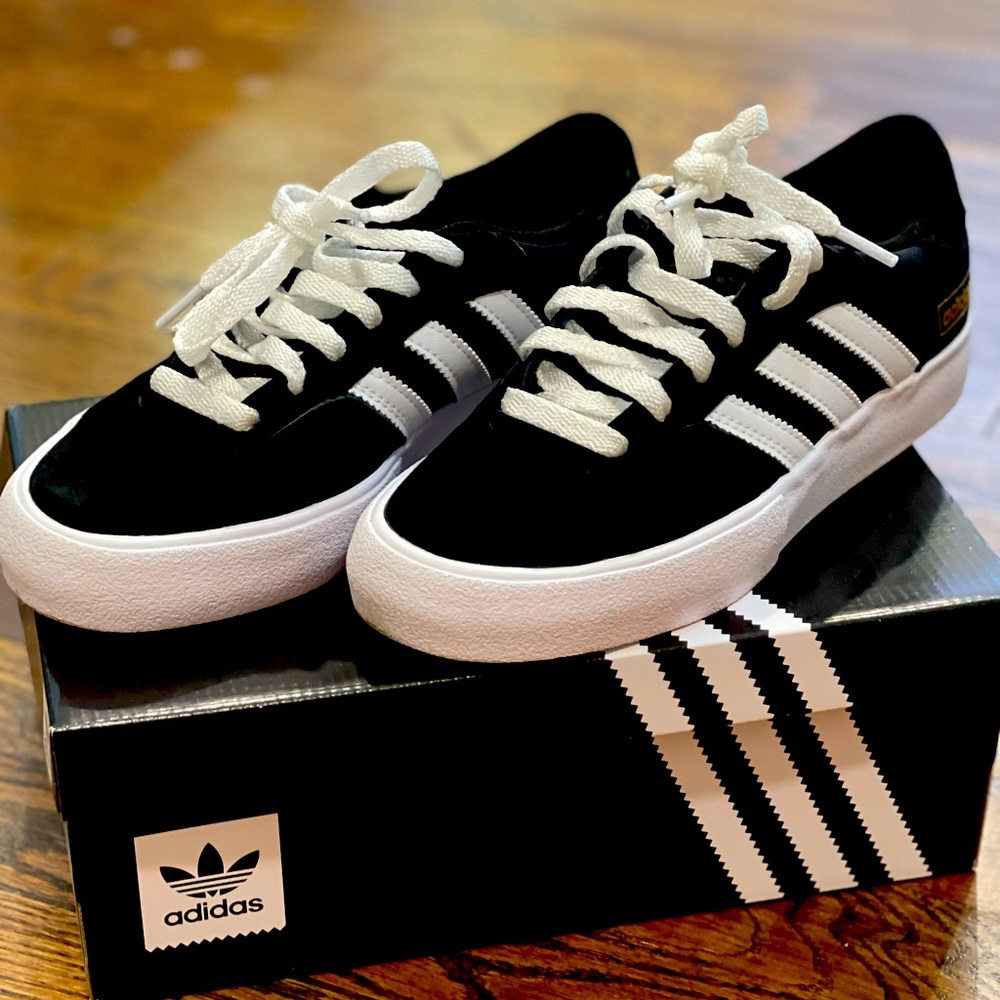 Brand New Adidas Matchbreak Super in Box.